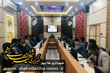 دیدار شهردار و مدیران شهرداری با اعضای شورای اسلامی شهر قاین