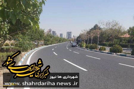 اجرای خط کشی محوری در معابر محله دریاچه شهدای خلیج فارس