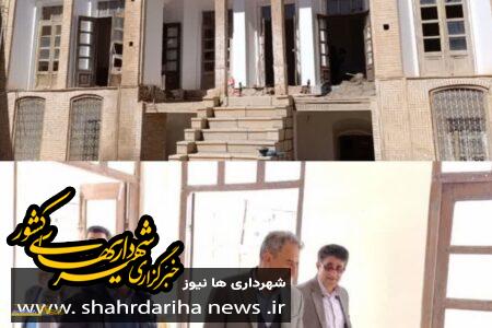 بازدید مدیریت شهری شهرضا از مرمت خانه تاریخی کسراوی
