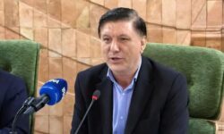 معاون سازمان شهرداریها و دهیاریهای كشور: لایحه ساماندهی وضعیت استخدامی دهیاران باسابقه در دستور كار است