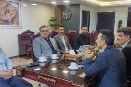 دیدار معاون بانکداری بانک تجارت با شهردار لواسان