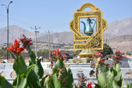 شهردار نیاسر خبر داد: نصب المان میدان گلاب با هدف پاسداشت پیشینه غنی نیاسر