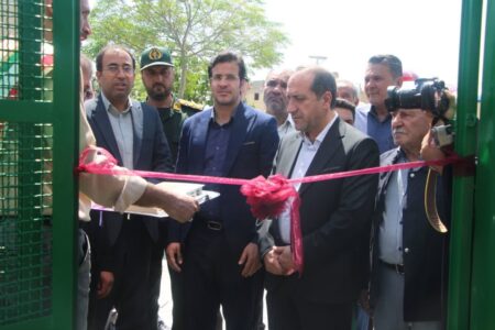 زمین چمن شهید مهدی مهدوی‌کیا در خورزوق به بهره‌برداری رسید