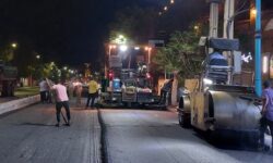 پایان عملیات بهسازی ۱۱ هزار مترمربع آسفالت در خیابان‌های یزد