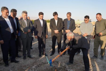 کلنگ‌زنی فاز نخست پارک طبیعت شهر خورسند