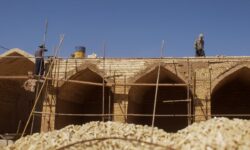 عملیات مرمت و احیای حسینیه تاریخی بهاباد اجرا می شود