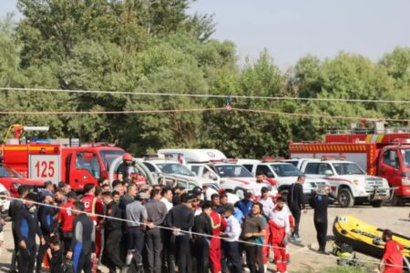 بزرگ‌ترین مانور عملیاتی امداد و نجات آبی غرب استان اصفهان برگزار شد