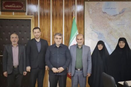 پیگیری مطالبات و مسائل بیارجمند در دیدار با استاندار سمنان