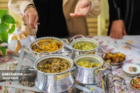 جشنواره غذای بومی محلی “دَمپُخت” در سده لنجان