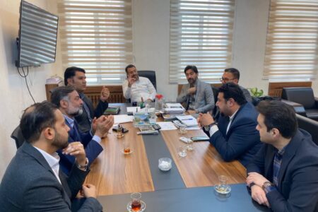 نشست تخصصی بررسی آغاز مطالعات طرح جامع شهر آرادان برگزار شد