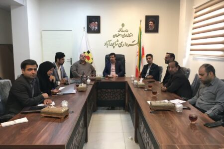 اقدام مشترک بازآفرینی شهری شاپورآباد و کمشچه در ستاد بازآفرینی برخوار بررسی شد