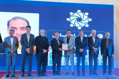 تجلیل از عملکرد سال ۱۴۰۴ شهرداری‌ گرگاب در حوزه حمل و نقل عمومی