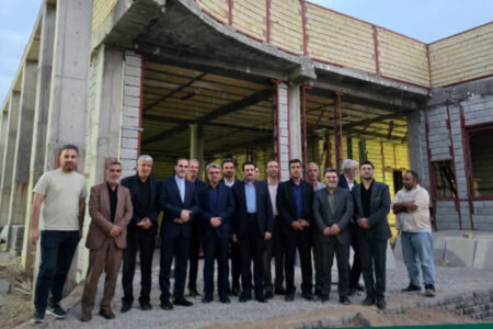 بازدید مدیرکل امور شهری استانداری از پروژه فرهنگسرای ملت شهرضا